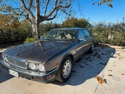 Usata 1990 Jaguar XJ40 Tre volumi | 4000 €