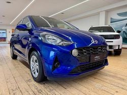 Blu Usata 2023 Hyundai i10 Due volumi | 12.900 € (Buon prezzo)