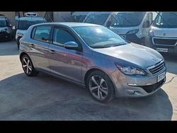 Grigio Usata 2015 Peugeot 308 Allure Tre volumi | 6300 € (Super prezzo)