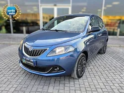 Blu/azzurro(met.) Usata 2023 Lancia Ypsilon Gold Due volumi | 13.400 € (Buon prezzo)