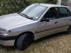 Grigio Usata 1999 Peugeot 306 | 1500 € (Buon prezzo)