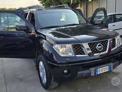 Usata 2006 Nissan Navara Pick-up | 12.500 € (Molto cara)