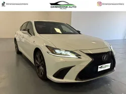 Bianco Usata 2019 Lexus ES300H Luxury Line Tre volumi | 32.500 €