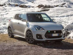Bianco Usata 2021 Suzuki Swift Sport Tre volumi | 18.000 € (Ottimo prezzo)