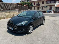 Nero Usata 2014 Ford Fiesta Titanium Due volumi | 5500 € (Super prezzo)