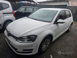 Bianco Usata 2016 VW Golf VII Due volumi | 5900 € (Buon prezzo)
