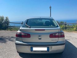 Grigio Usata 2005 Renault Laguna II Tre volumi | 1150 €