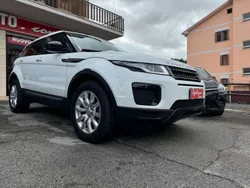 Bianco Usata 2018 Land Rover Range Rover evoque Pure SUV | 28.890 € (Ottimo prezzo)