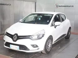 Bianco Usata 2017 Renault Clio IV Zen Tre volumi | 4950 € (Ottimo prezzo)
