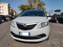 Grigio Usata 2016 Lancia Ypsilon Due volumi | 8500 € (Buon prezzo)