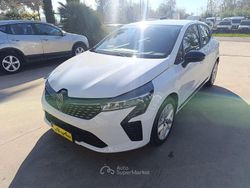 Bianco Usata 2024 Renault Clio V Evolution Tre volumi | 15.900 € (Buon prezzo)