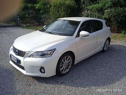 Bianco Usata 2011 Lexus CT200h Executive Line Tre volumi | 9500 € (Buon prezzo)
