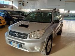 Argento Usata 2003 Toyota RAV4 Sol SUV | 5300 € (Buon prezzo)