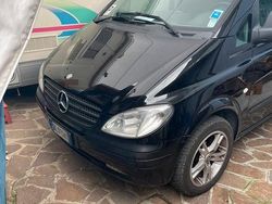Nero Usata 2005 Mercedes Vito Furgone | 8500 €
