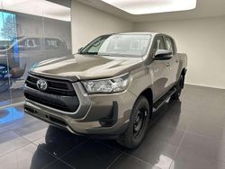 Oxide bronze Nuova 2025 Toyota HiLux Comfort Pick-up | 34.500 € (Ottimo prezzo)