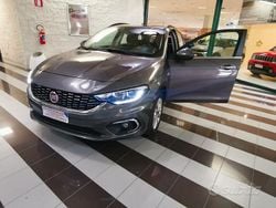 Grigio Usata 2020 Fiat Tipo Lounge Station wagon | 13.300 € (Buon prezzo)