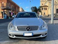 Usata 2008 Mercedes CLS320 Tre volumi | 8000 € (Buon prezzo)