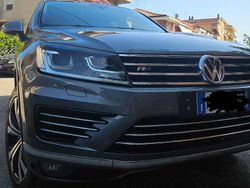 Grigio Usata 2018 VW Touareg R-line SUV | 16.999 € (Ottimo prezzo)