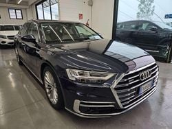 Blu Usata 2019 Audi A8 Ambiente Tre volumi | 34.900 € (Buon prezzo)