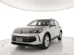 Argento Usata 2024 VW Tiguan Life SUV | 34.900 € (Buon prezzo)