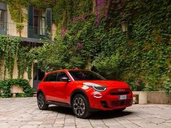 Argento Nuova 2025 Fiat 600 Icon SUV | 24.660 €