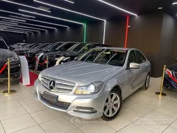 Argento Usata 2011 Mercedes C200 Tre volumi | 11.900 € (Molto cara)
