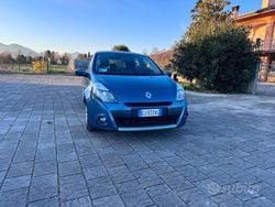 Grigio Usata 2011 Renault Clio III Tre volumi | 4300 €