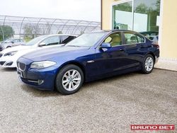Blu Usata 2013 BMW 520 Efficient Dynamics Tre volumi | 17.300 € (Buon prezzo)