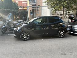 Nero Usata 2016 Toyota Aygo X-play Due volumi | 9000 € (Buon prezzo)
