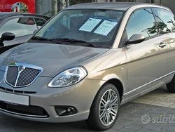 Usata 2008 Lancia Ypsilon Due volumi | 1000 €