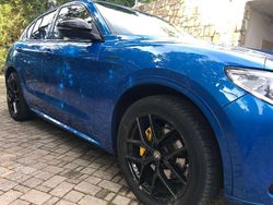 Blu/azzurro Usata 2019 Alfa Romeo Stelvio Veloce SUV | 23.500 € (Buon prezzo)