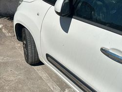 Bianco Usata 2016 Fiat 500L Monovolume | 4500 € (Buon prezzo)