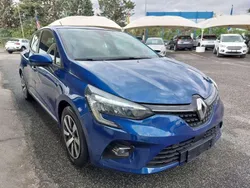 Blu Usata 2021 Renault Clio V Zen Tre volumi | 13.500 € (Buon prezzo)
