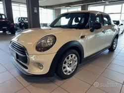 Bianco Usata 2017 Mini ONE Due volumi | 13.900 € (Buon prezzo)