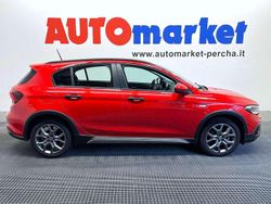 Rosso Usata 2022 Fiat Tipo Cross Tre volumi | 18.900 € (Molto cara)
