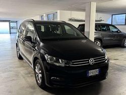 Nero Usata 2018 VW Touran Comfortline Monovolume | 15.900 € (Super prezzo)