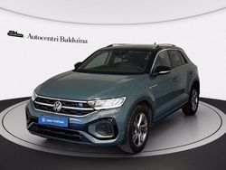 Platinum grey metallizzato Usata 2022 VW T-Roc R-line SUV | 25.700 € (Cara)