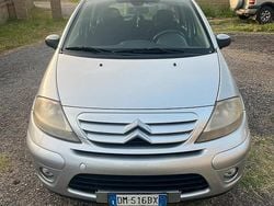 Grigio Usata 2005 Citroën C3 Tre volumi | 2000 € (Buon prezzo)