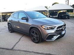 Grigio Usata 2024 Mercedes GLA200 AMG Line Premium SUV | 39.999 € (Buon prezzo)