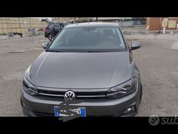 Grigio Usata 2019 VW Polo Comfortline Tre volumi | 18.000 € (Molto cara)