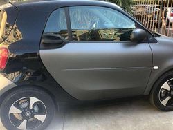 Grigio Usata 2022 Smart ForTwo Electric Drive Passion Due volumi | 13.000 € (Ottimo prezzo)