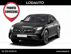 Grigio Nuova 2024 Mercedes GLC220 AMG line Coupé | 72.650 € (Cara)