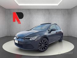 Grigio Usata 2020 VW Golf VII Life Tre volumi | 21.890 € (Molto cara)