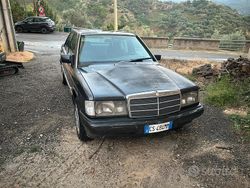 Usata 1990 Mercedes 190 Tre volumi | 2000 €