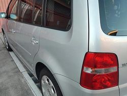 Grigio Usata 2003 VW Touran Monovolume | 2500 € (Buon prezzo)