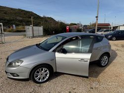 Grigio Usata 2010 Lancia Delta Due volumi | 1999 € (Ottimo prezzo)