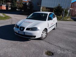 Bianco Usata 2004 Seat Ibiza Furgone | 11.000 €