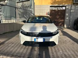 Argento Usata 2024 Opel Corsa Tre volumi | 16.999 € (Cara)