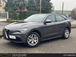 Grigio Usata 2018 Alfa Romeo Stelvio Executive SUV | 23.900 € (Ottimo prezzo)