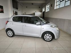 Grigio Usata 2015 Citroën C1 Feel Due volumi | 7499 € (Buon prezzo)